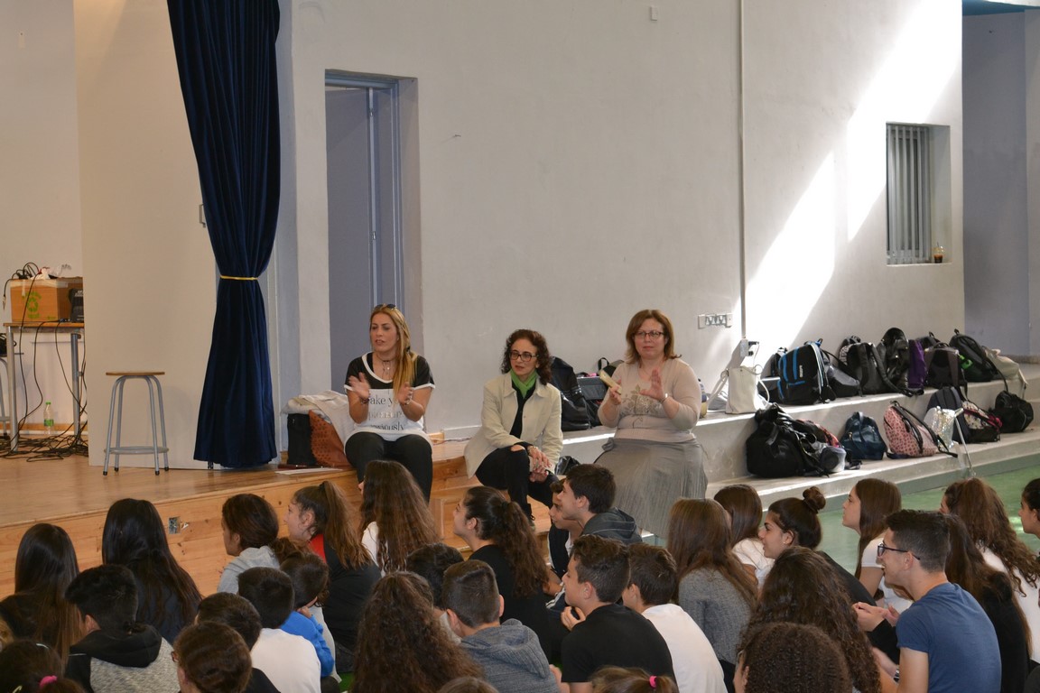 Μέρα Τραγουδιού στο Γυμνάσιο Αραδίππου  24, 27 και 28.4.2017